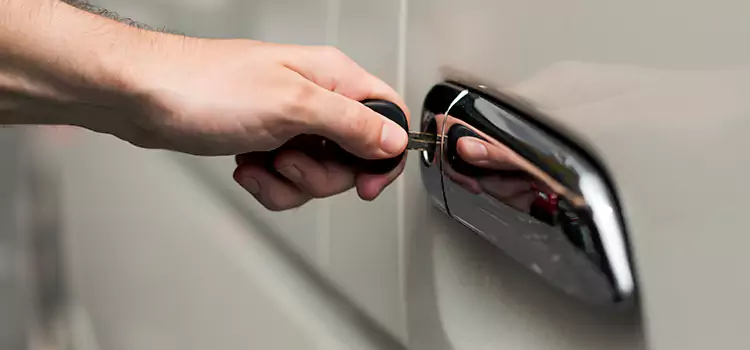 Why Choose Our Auto Locksmith Team in Central, LA?